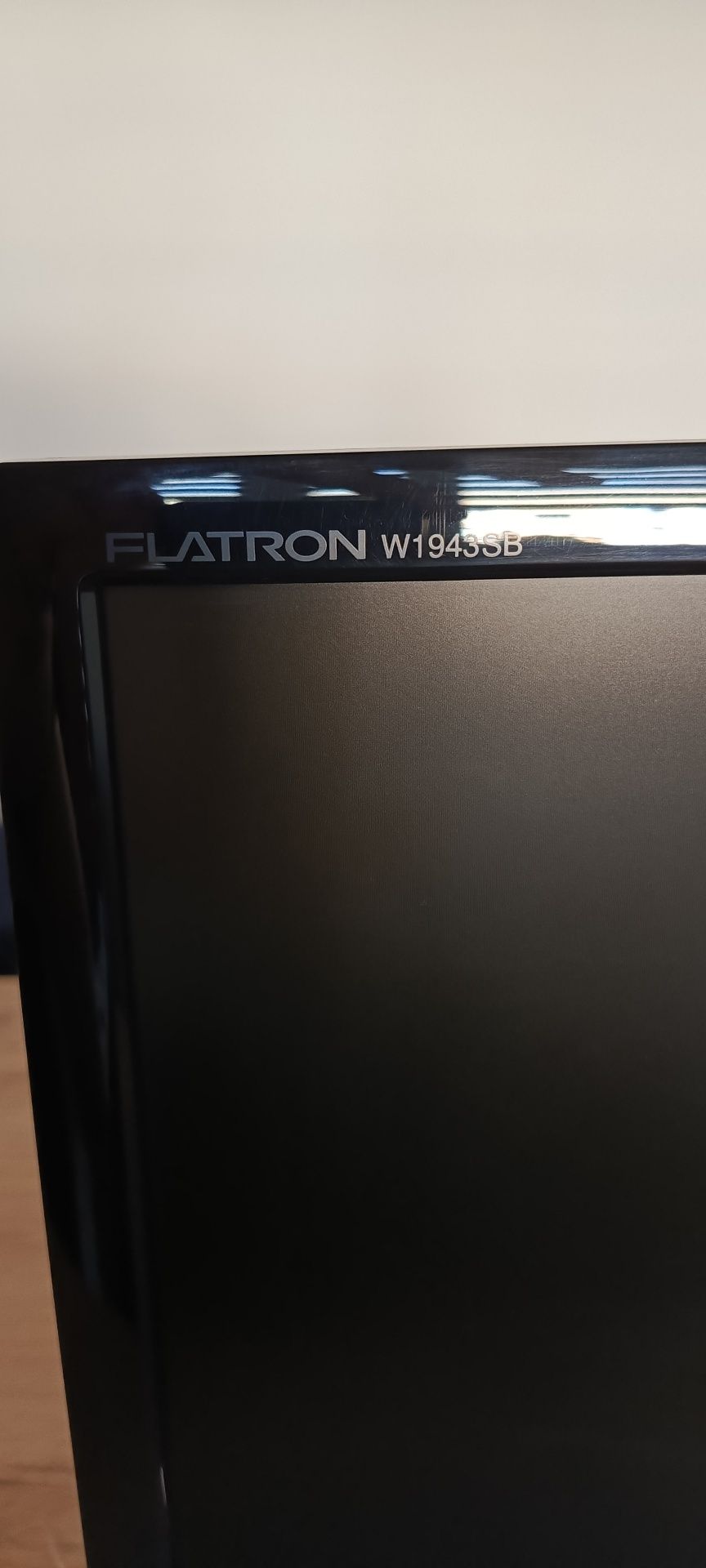 Monitor LG Flatron W1943SB