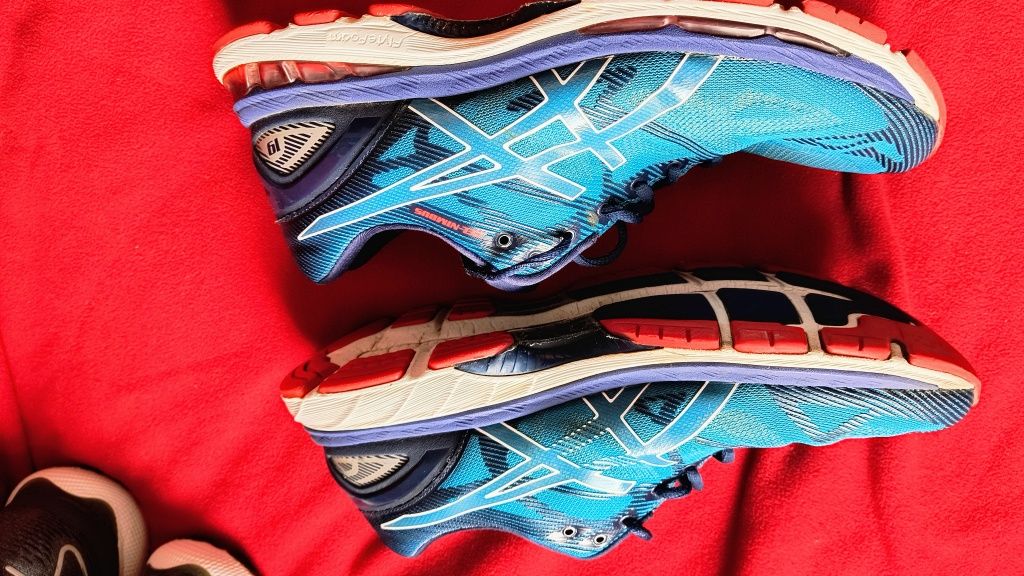 Asics gel nimbus 19