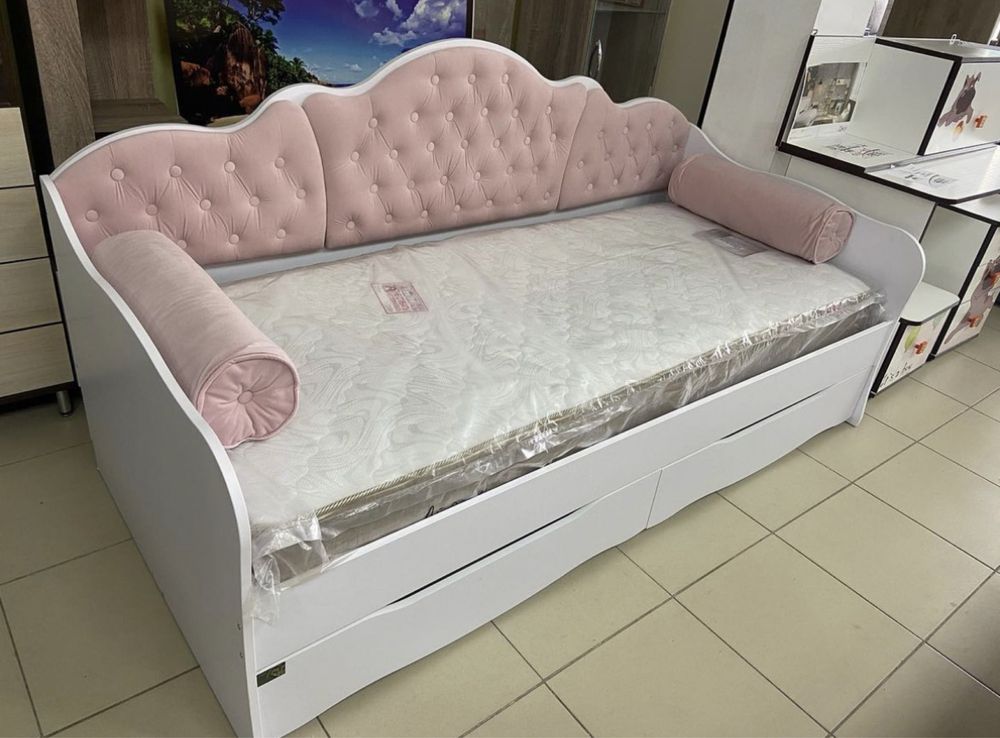 Дитячий диван крісло ліжко двоярусне ліжко чердак