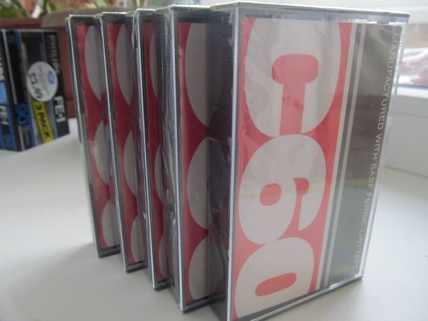 Аудіокасети запаковані С-60