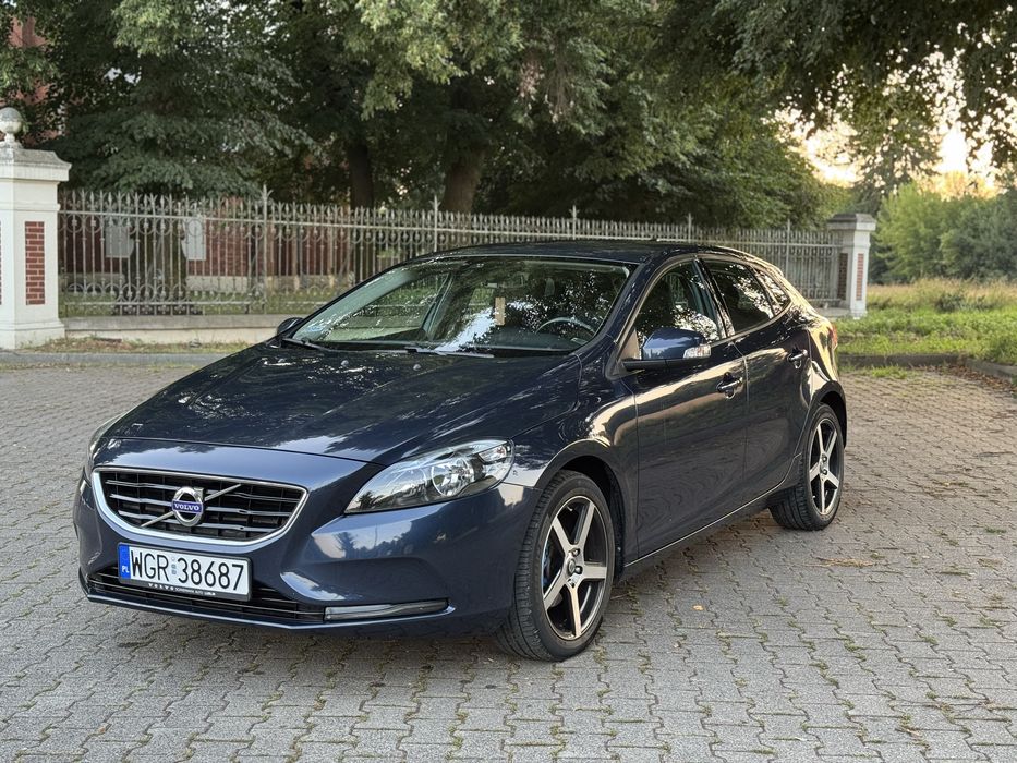 Volvo V40 1.6 D2 115km