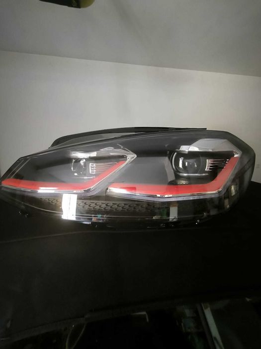 Faróis Golf 7.5 LED