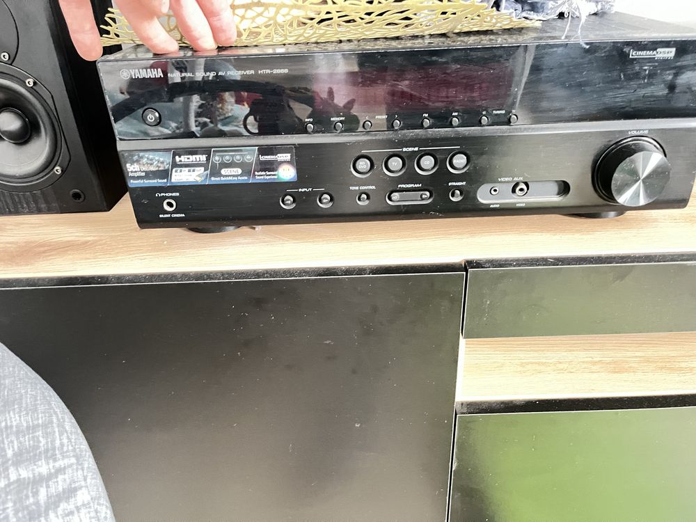 Amplituner Yamaha htr2866 + glosniki prism onyx 100