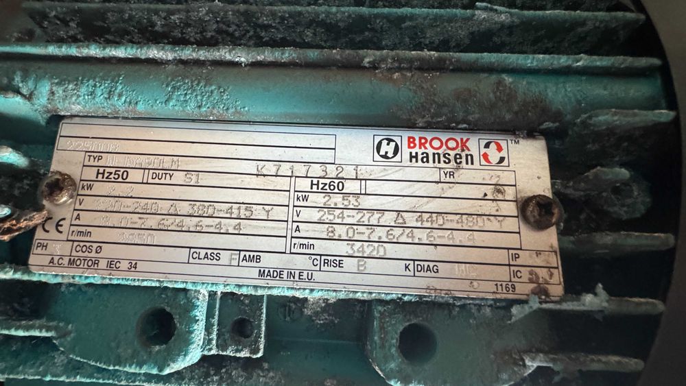 Oczyszczarka bębnowa, śrutownica, piaskarka, turbinowa