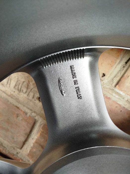 Диски 9J R18 5x120 ET35 dia76	BMW RR Opel Cadillac