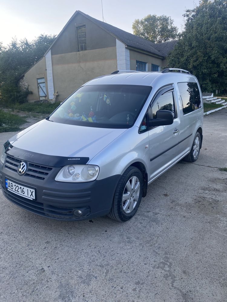 Продам volkswagen caddy