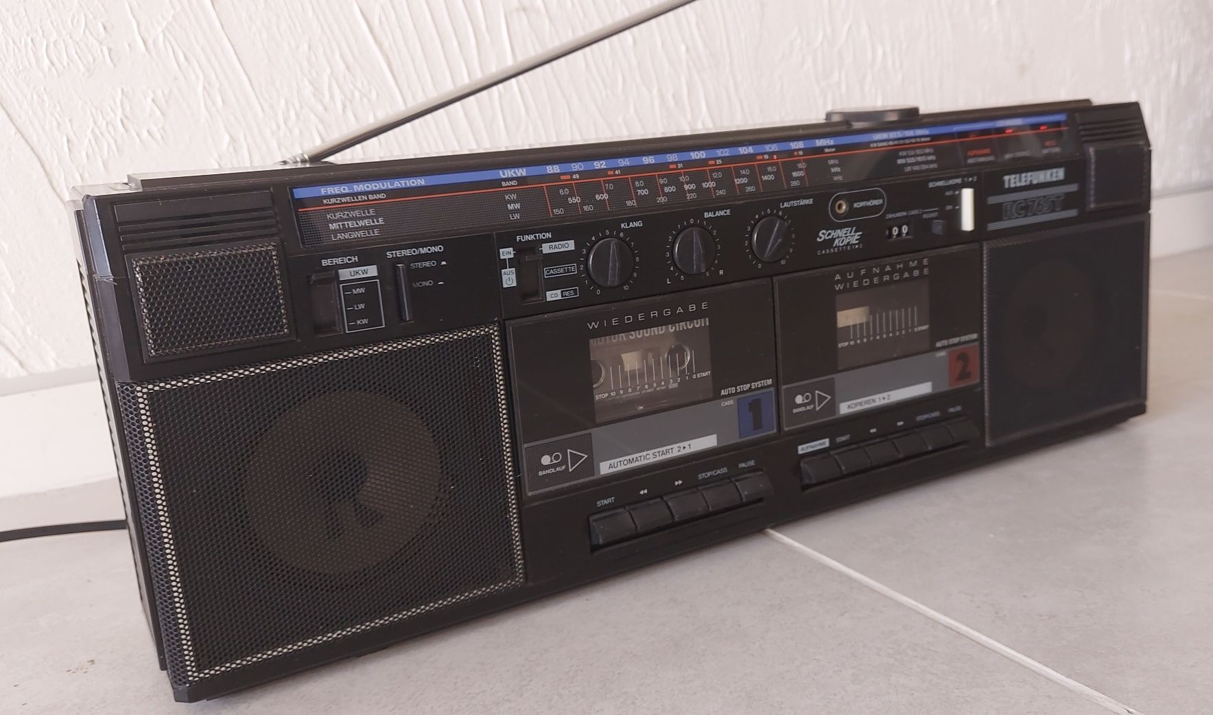 Telefunken  RC - 765T