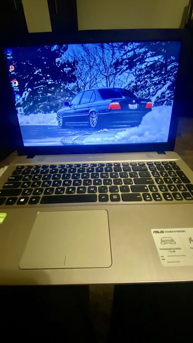 Продам ноутбук asus ,Можливий обмін на планшет на windows