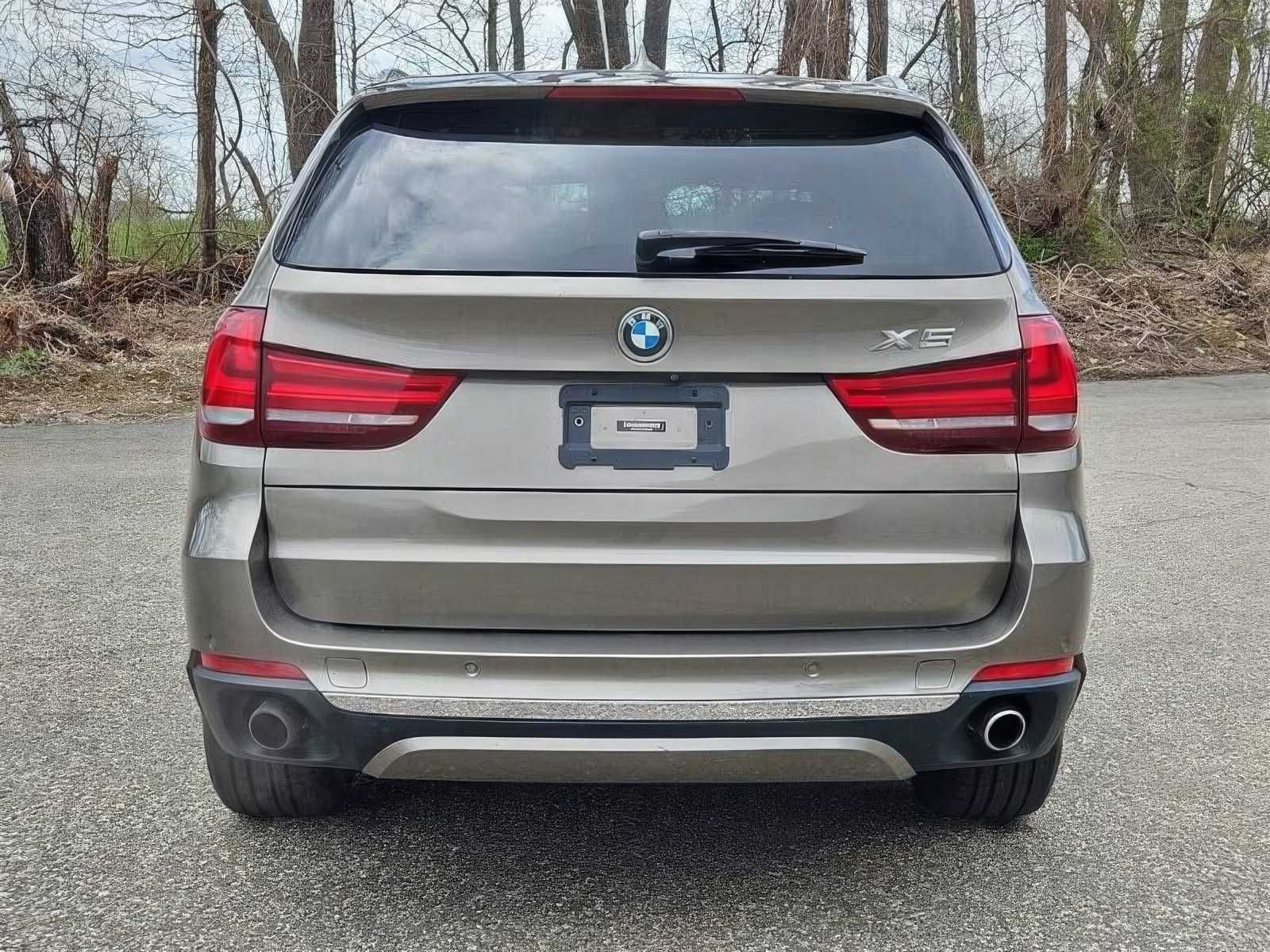 2017   BMW    X5