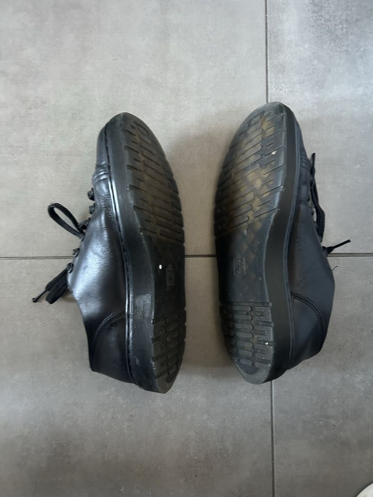 Buty Dr. Martens trampki 42