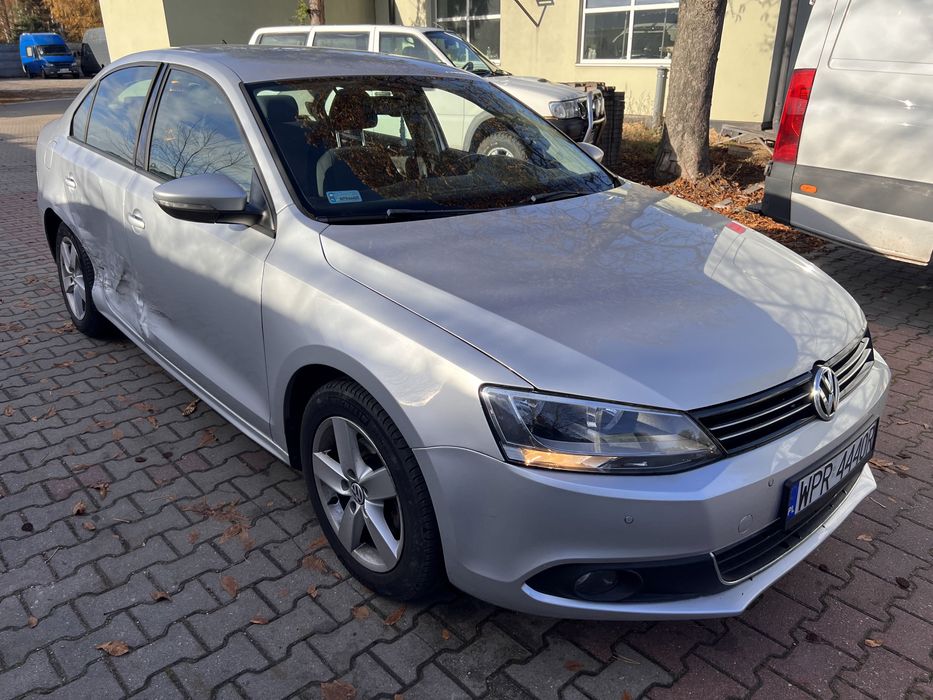 Volkswagen Jetta 1.6 TDI 105 km DSG