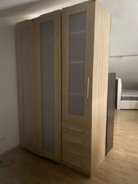 Roupeiro IKEA usado betula