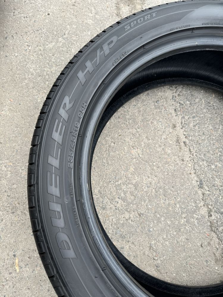 Шини 235/45R19-4шт Brodgestone