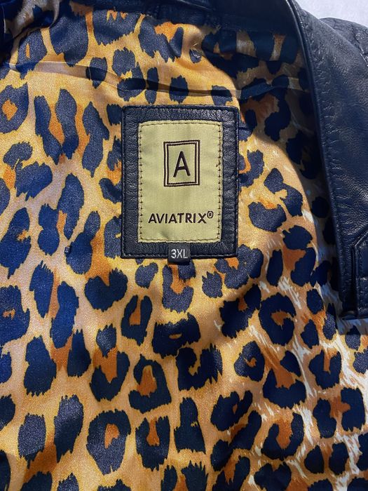 Шкірина куртка М