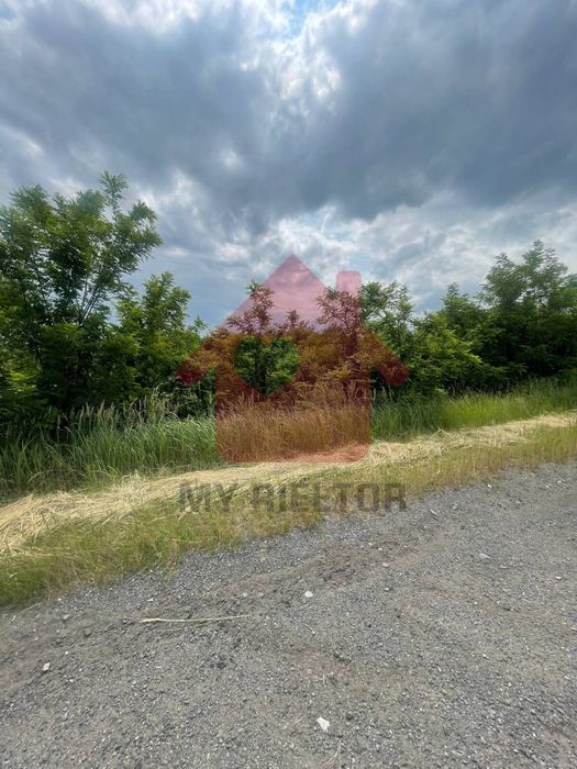 Продаж ділянки під бізнес!