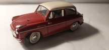 Model Lloyd Alexander TS metal skala 1:18 Revell