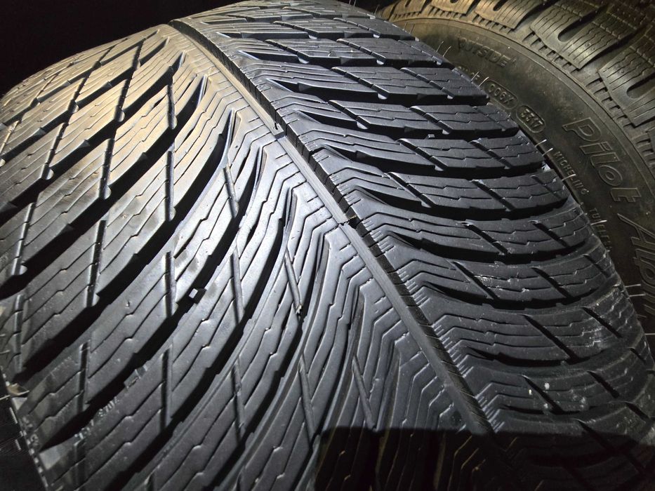 255/35/21 Michelin Alpin 5, kpl 22r. 6,8-7mm super para Demo