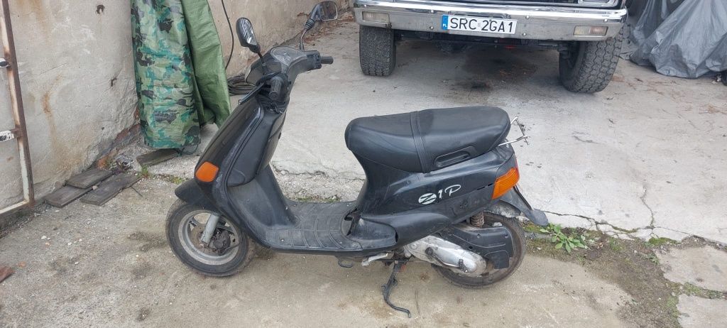 Motorower piaggio zip 50