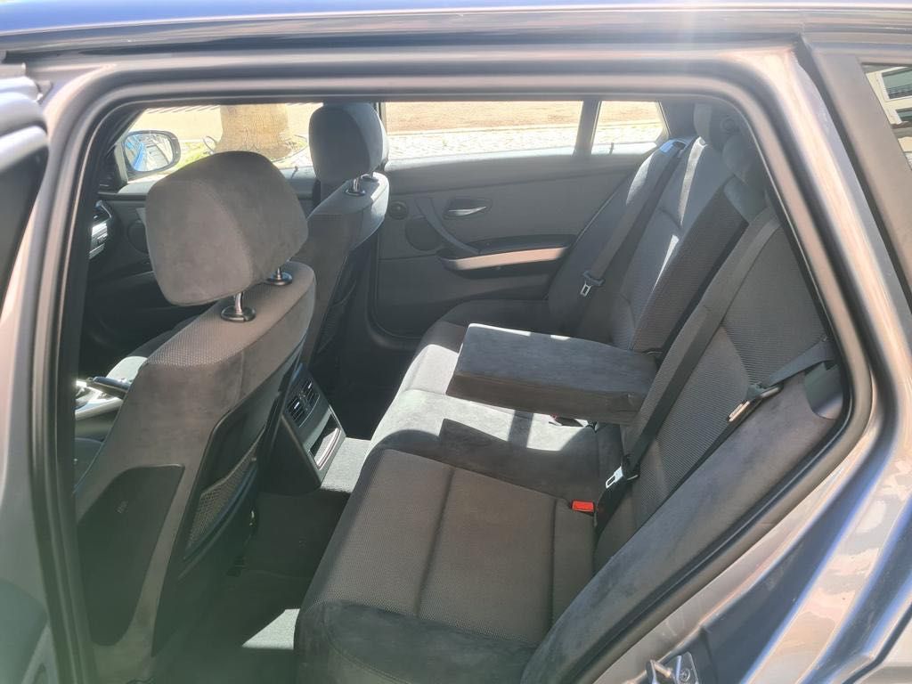 Vendo por peças Carrinha bmw 320d pack m (acidentada)