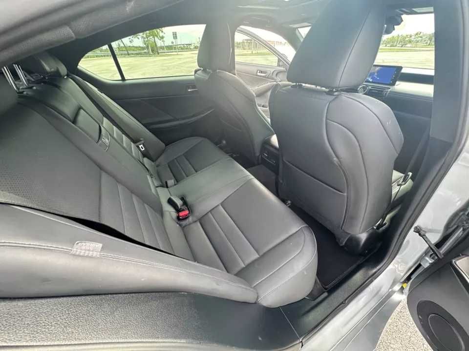 2023 Lexus IS F Sport