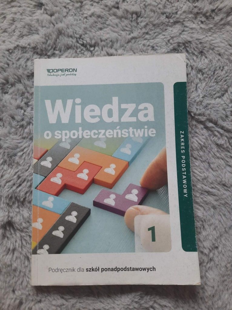 Książka do klasy 1 liceum wos