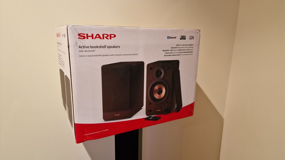 Colunas de estante SHARP - Bluetooth e comando - Novas