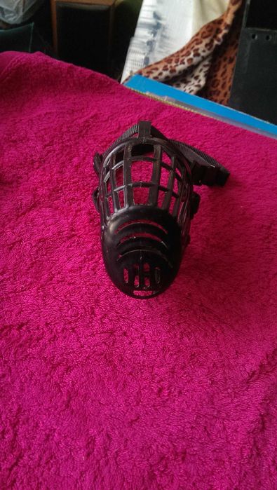 Регулируемый намордник для собак