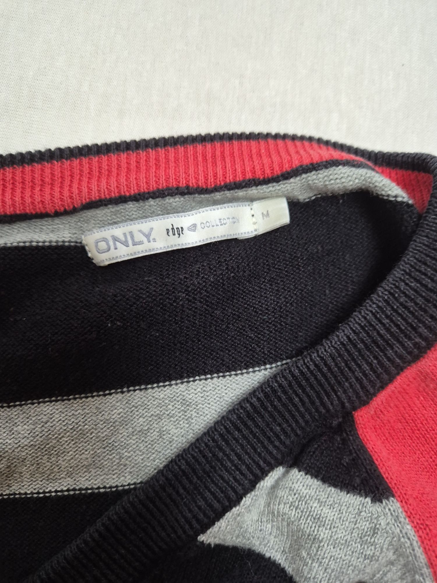 Sweter damski  w paski Only rozmiar M