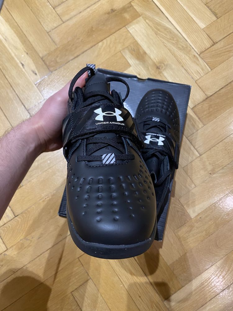 Buty do podnoszenia ciężarów Under Armour Reign Lifter r. 41