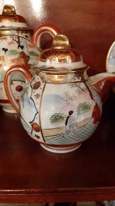 Serviço de chá muito antigo (mais de 100 anos)