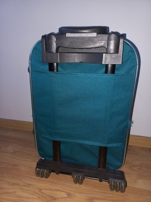 Walizka kabinowa mała