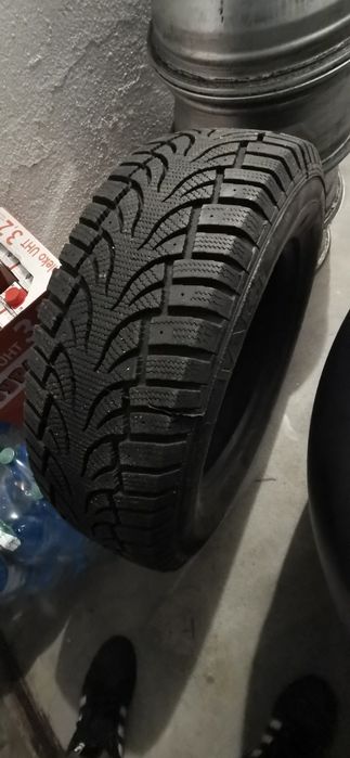 Opony zimowe 205/65 15  2x sztuki