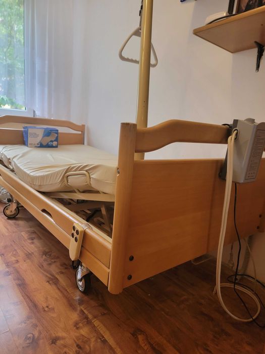 Sprzedam łóżko rehabilitacyjne