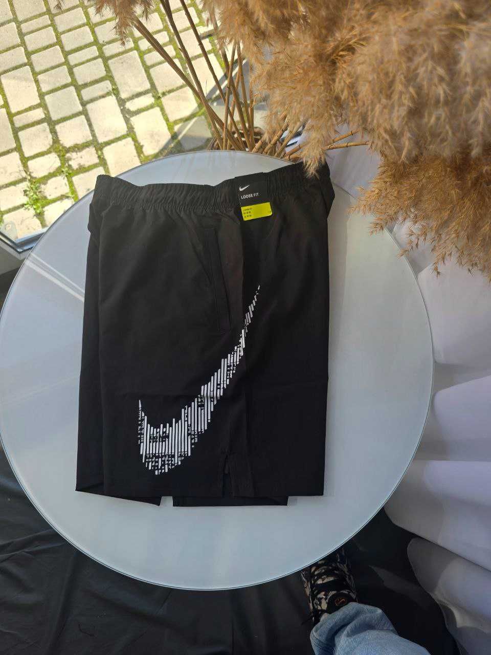 nike big swoosh Свош 2 кольори мужские шорты чоловічі шорти найк