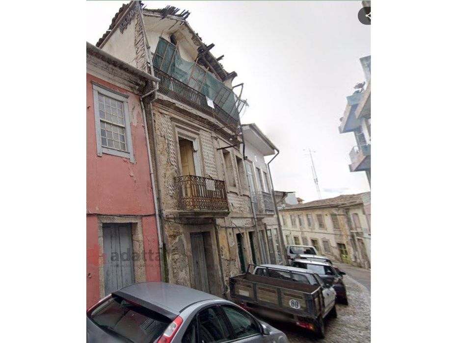 Prédio para Reabilitar no Centro de Mirandela - Grande Potencial de...