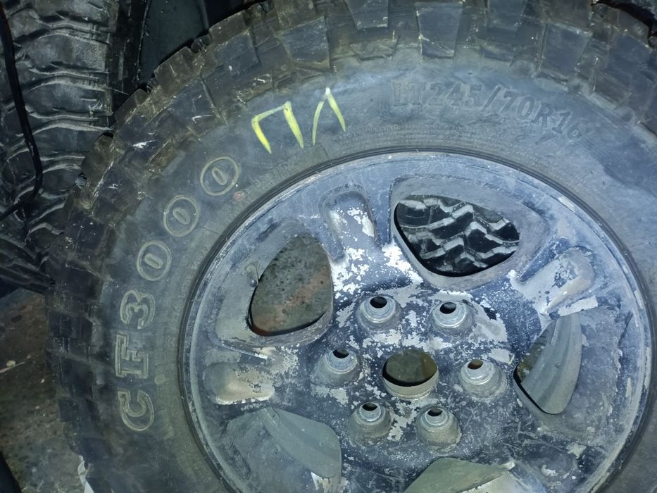 Шини з дисками до L200