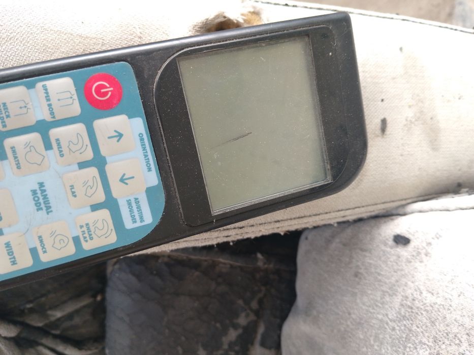 Масажне  крісло.