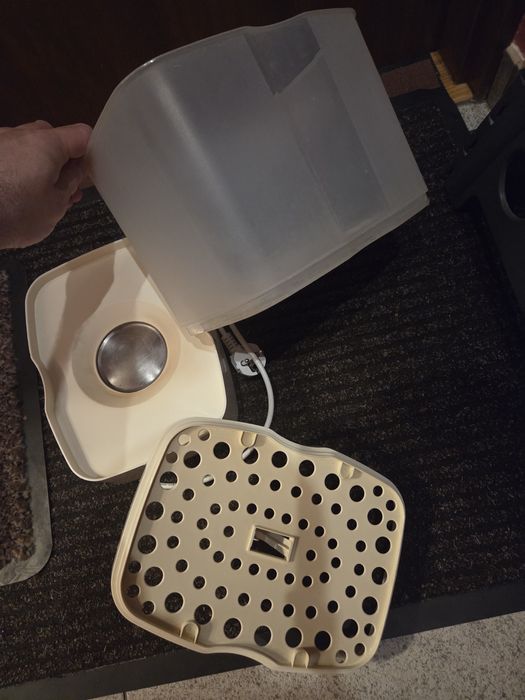 Wyparzacz sterylizator podgrzewacz do butelek smoczków - Chicco