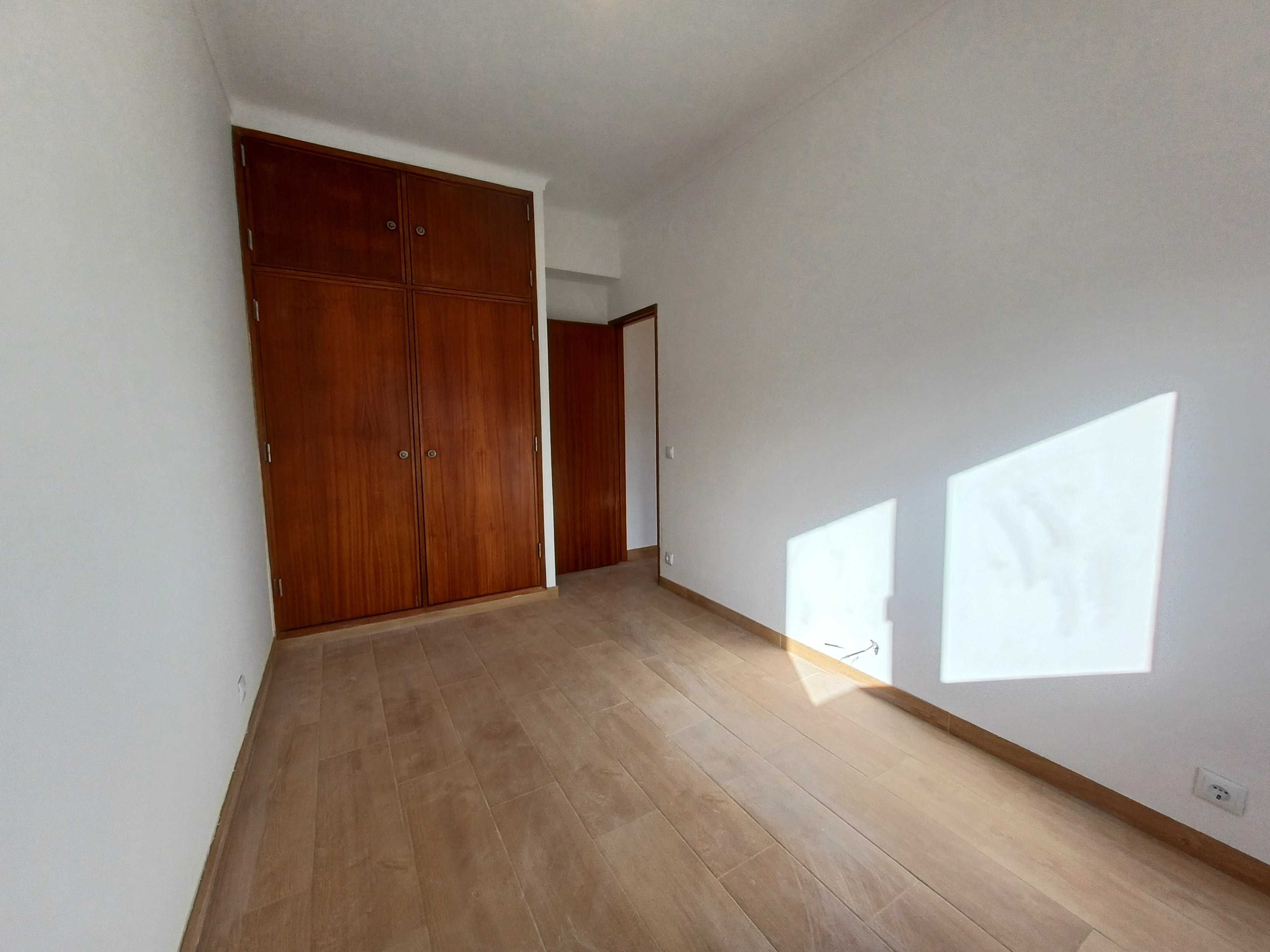 Apartamento T2 para arrendamento