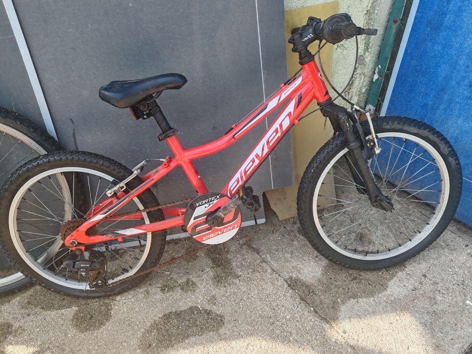 Vendo várias  bicicletas 4 no total