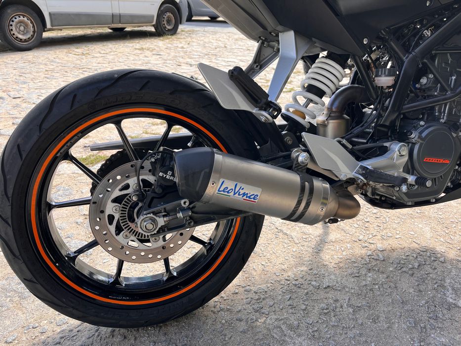 Mota ktm duke 125