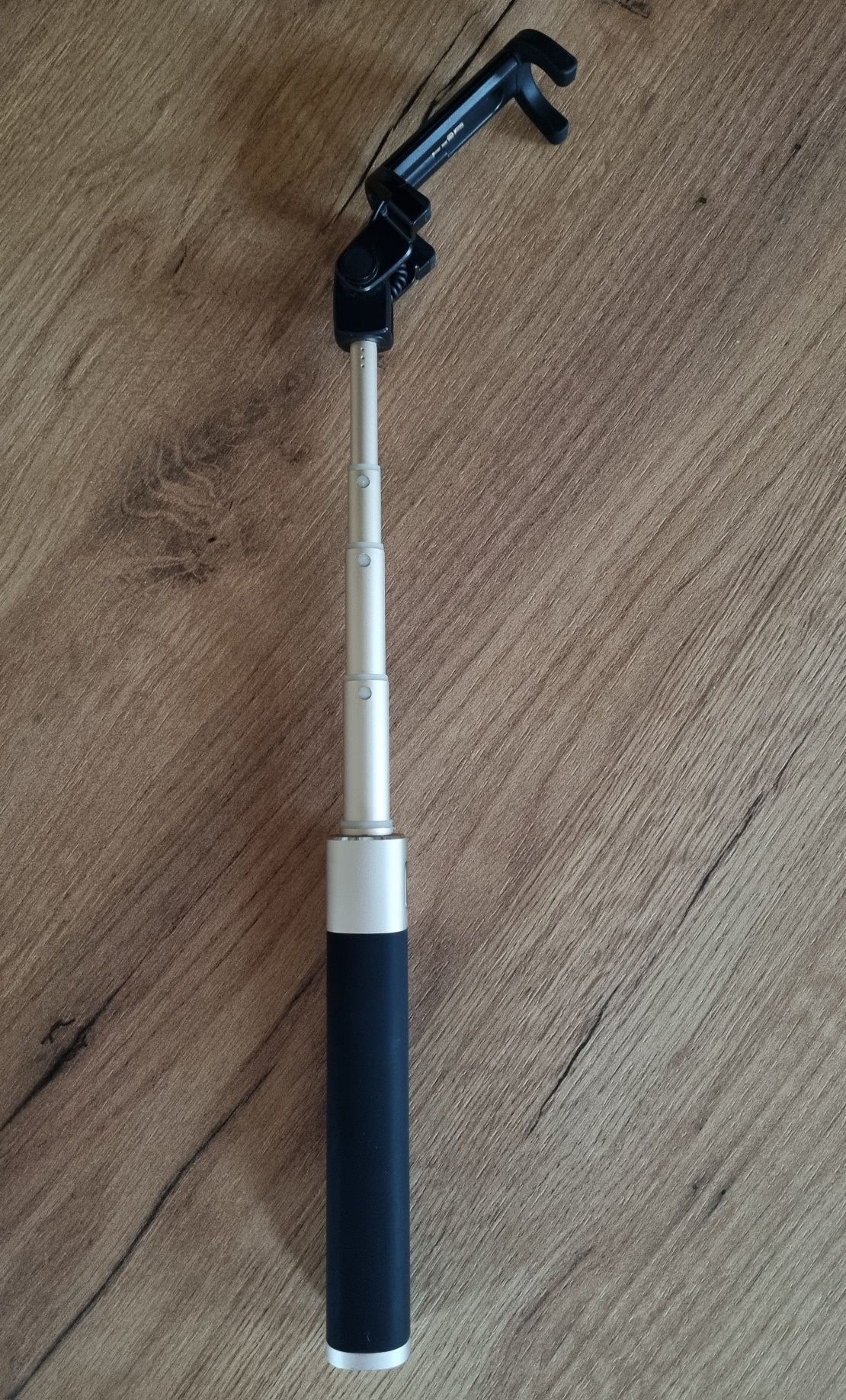 Sprzedam selfie-stick marki Huawei