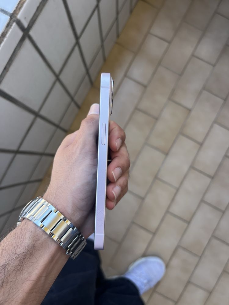 Iphone 13 - 128GB | Rosa Claro | Como Novo