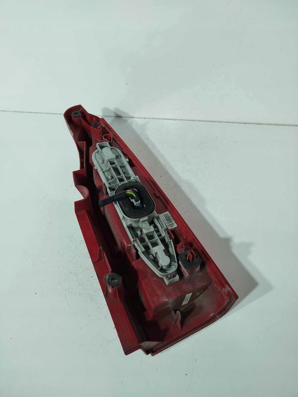 Lampa Lewa Tylna Citroen Berlingo Ii Partner 08-12