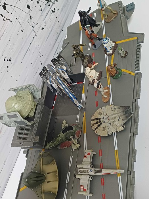 Guerra das Estrelas figuras e naves em chumbo 15 unidades