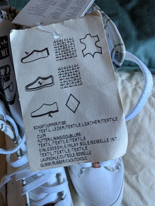 Botim casual novo  super.leve .