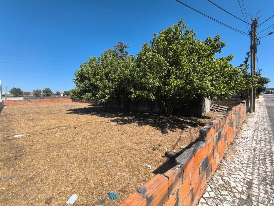 lote terreno com projecto iniciado