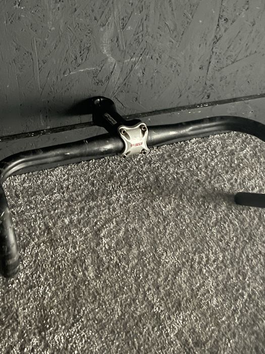 Kokpit Pro PLT 42cm + mostek FSA 110mm szosa gravel baranek