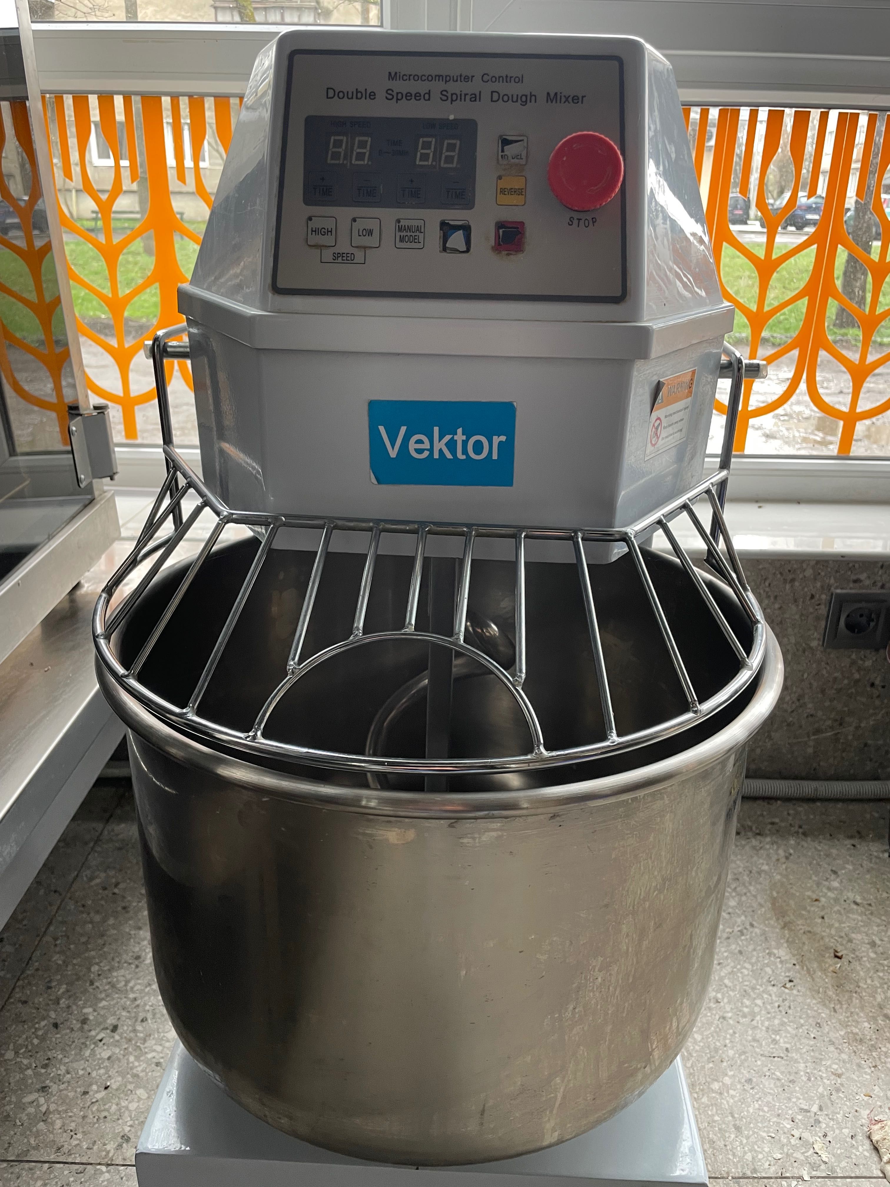 Тістоміс 30 літрів Vector