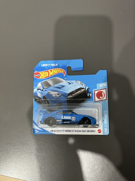 hot wheels nissan gtr r35 lbwk